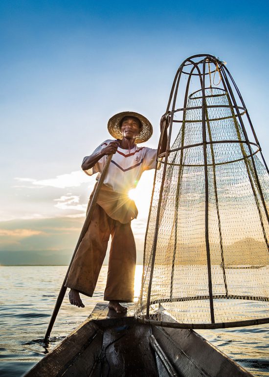 sabine-kley-photography-travel-myanmar-inle-fisherman